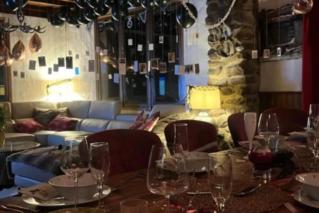 Entire Chalet Salamo 11 Plus 1 Les Arcs Paradiski Jacuzzi Bourg-Saint-Maurice Fransa